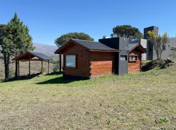 Casa de 2 ambientes, Villa Yacanto · Cabaña de 55 m² con 1 Dormitorio en Venta en Villa Yacanto, con Una Vista Increíble!