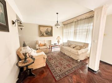 Departamento · 134m² · 6 Ambientes · Venta Departamento Tres Dorm. en Centro. Rosario.