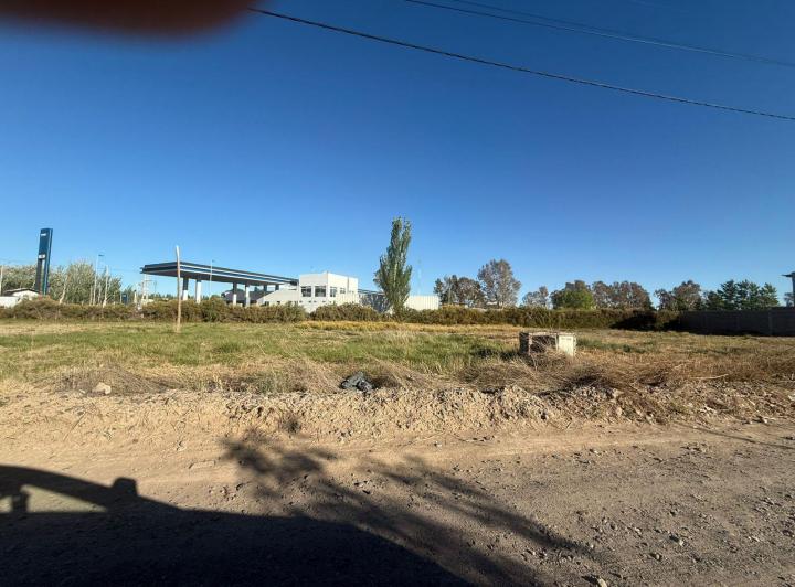 Terreno · 325m²