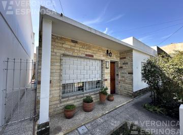 Casa · 75m² · 3 Ambientes · Casa en Venta en Castelar