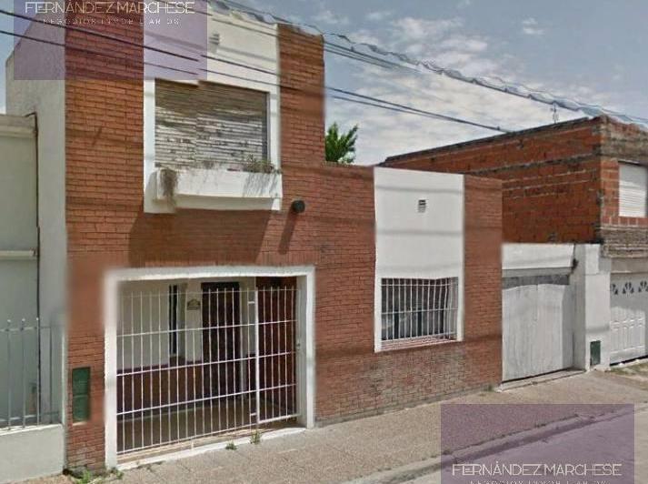 Casa · 147m² · 4 Ambientes · 1 Cochera
