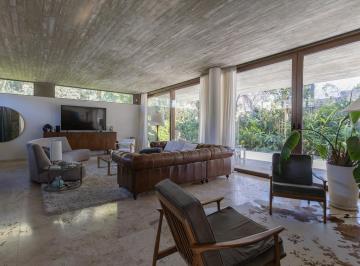 Casa · 338m² · 5 Ambientes · Casa en Venta en Victoria, San Fernando