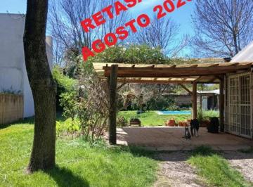 escobar-loma-verde-venta-casa-5-o-mas-ambientes · Hermosa Casaquinta con Parque, Pileta y Quincho