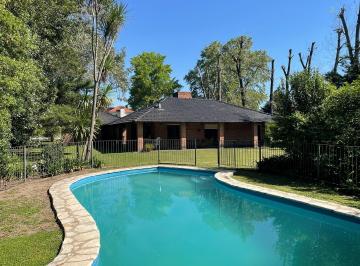 Casa · 165m² · 5 Ambientes · 4 Cocheras · Casa Chalet en Venta en La Tradición, Francisco Álvarez, Moreno