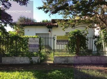 Casa · 4 Ambientes · Casa en Lujan