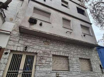 Local comercial · 726m² · 20 Ambientes · Edificio, Actual Geriatrico