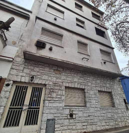 Local comercial · 726m² · 20 Ambientes