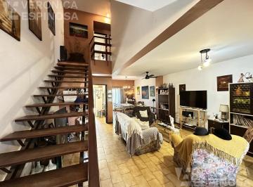PH · 107m² · 4 Ambientes · 1 Cochera · PH en Venta de Cuatro Ambientes, Moron