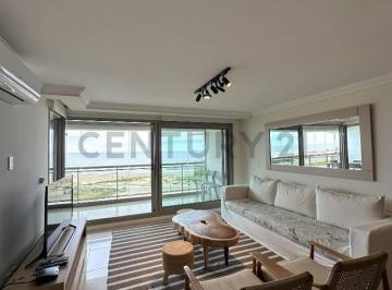 Departamento · 160m² · 5 Ambientes · 1 Cochera · Alquiler Temporada Verano, torre Imperiale Punta del Este 3 Dorm.