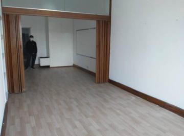 Oficina comercial · 38m² · Oportunidad Amplio Amb. Divisible - Luminoso 38 m²