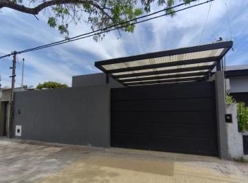 Casa de 3 ambientes, La Plata · Venta Casa a Estrenar en Calle 34 E/ 22 y 23, La Plata.
