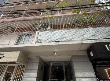 exterior edificio · Departamento de 2 Ambientes en Ramos Mejía