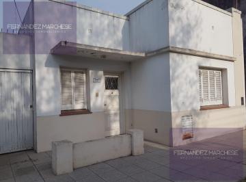 Casa · 233m² · 4 Ambientes · Casa en Centro de Lujan