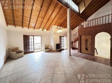 Casa · 500m² · 4 Ambientes · 10 Cocheras · Edificio Comercial en Venta en Ramos Mejia Sur