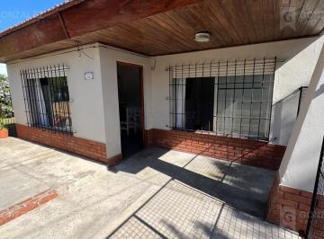 Casa · 166m² · 5 Ambientes · 1 Cochera · Casa en Venta en Pilar, G. B. a. Zona Norte, Argentina