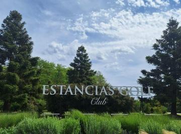 Terreno · 2034m² · Rbs. Lote Al Golf en Estancias del Pilar Golf.
