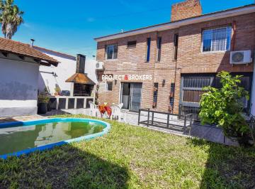 Casa de 4 ambientes, Ituzaingó · Preciosa Casa en Venta en Ituzaingó Norte