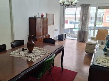 Departamento · 84m² · 4 Ambientes · Venta Excelente Departamento 4 Ambientes en El Corazón de Caballito