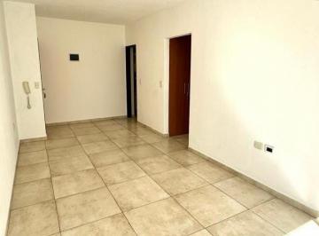 Departamento · 38m² · 2 Ambientes · 1 Cochera · Departamento - La Plata