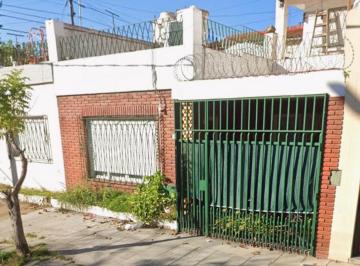 Casa · 72m² · 3 Ambientes · 1 Cochera · Casa en Venta. Alberdi Al 700. Villa Sarmiento