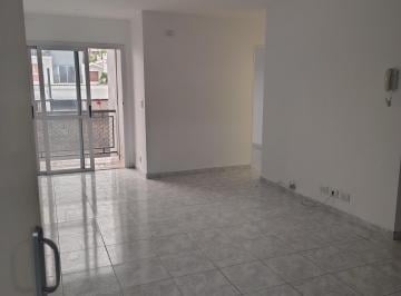 El departamento cuenta con:
+ 1 dormitorio con placard con interior y puertas de · Alquilo Depto 1 Dormitorio Sin Comision