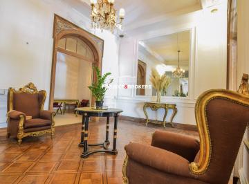 Casa de 22 ambientes, Recoleta · Preciosa Casa Emblemática en Recoleta