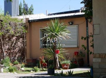 Casa de 5 ambientes, San Rafael · Casa en Venta Apta Crédito