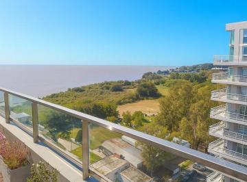 Departamento · 145m² · 3 Ambientes · 1 Cochera · 3 Ambientes con Balcón Terraza en Olivos con Vista Al Rio y Cochera