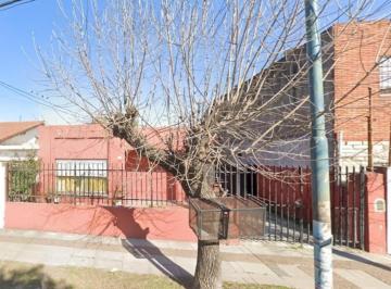 Casa de 3 ambientes, Tres de Febrero · Casa 3 Ambientes en Venta en Loma Hermosa