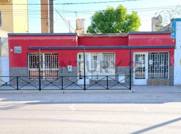 Local comercial · 194m² · 5 Ambientes · Local Comercial en Venta Sobre Av Santa Fe – Venado Tuerto