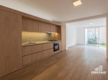 Casa · 116m² · 3 Ambientes · Venta / Permuta - Casa Pasillo 2 Dorm. - Pichincha, Rosario.