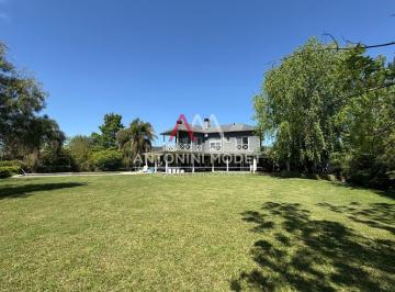 AMN-AMN-3815_2 · Casa en Venta en Septiembre - Escobar