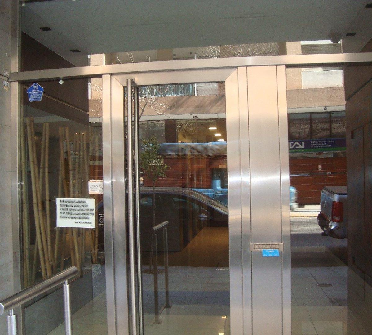 Departamento 2 amb, 46m² con dependencia de servicio — Santa Fe