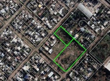 Terreno · 9200m² · Fracción de 9.200 m² a 3 Cuadras de Au. Acceso Oeste