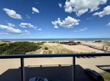 Departamento · 60m² · 2 Ambientes · 1 Cochera · Departamento Totalmente Equipado Frente Al Mar