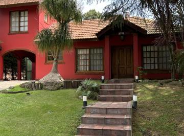 Casa Venta 930m² de 5 ambientes · El Bosque Country Club Retasada!