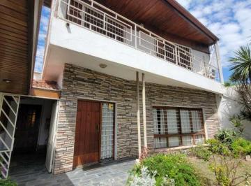 Casa de 5 ambientes, Ituzaingó · Hermoso Chalet Ituzaingo Norte