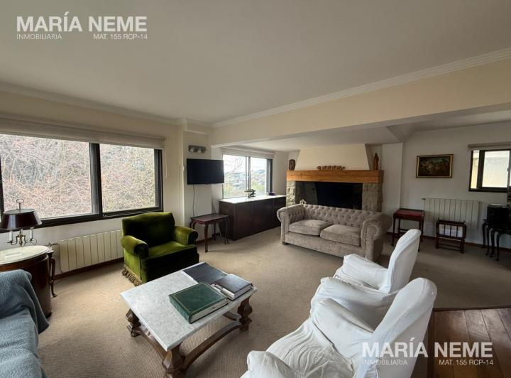 Departamento · 194m² · 6 Ambientes · 2 Cocheras