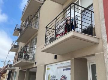 Departamento de 2 ambientes, Coronel Suárez · Departamento en Venta – Av Casey 1650