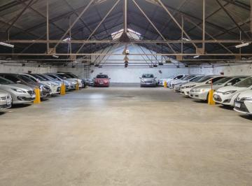 Garage · 2005m² · Cochera en Venta Barrio Centro Amplio Ubicacion Inversion Potencial Oportunidad