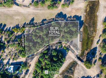 Terreno · 3980m² · Venta - Lotes Para Desarrollo de Viviendas - Sobre El Golf - Villarobles