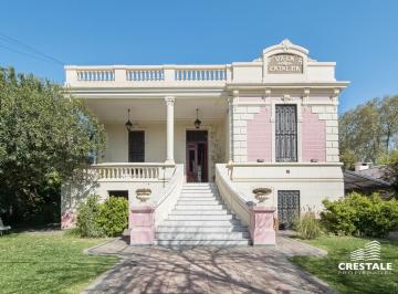 Casa · 330m² · 10 Ambientes · 3 Cocheras · Venta Casa 5 Dorm. Alberdi Rosario