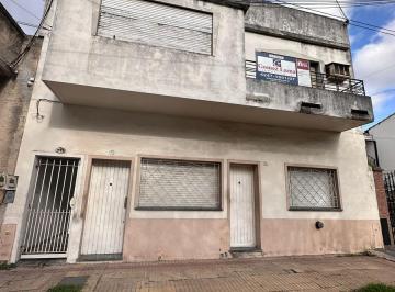 PH · 100m² · 3 Ambientes · PH 3 Ambientes Independiente a Reciclar en Lanús Oeste Centro