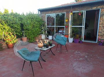 Departamento · 140m² · 5 Ambientes · Venta Villa Sarmiento Depto. 5 Amb. en Dos Plantas - Sin Expensas - Terraza