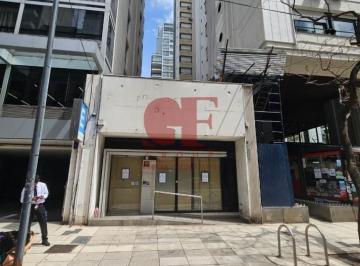 Local comercial · 256m² · 5 Ambientes · Excelente Local Sobre Av Callao, Pleno Recoleta!