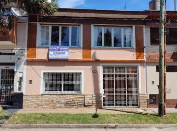 PH de 4 ambientes, La Matanza · Excelente PH de 4 Ambientes con Cochera Cubierta, Patio y Terraza