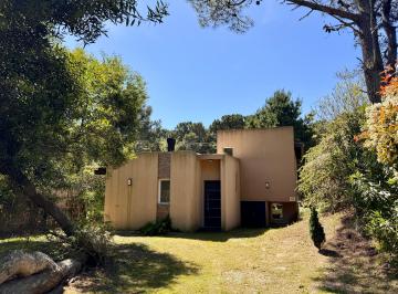 Casa de 3 ambientes, Mar de las Pampas · Casa - El Gruñon - con Pileta en Venta en Mar de Las Pampas