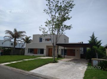Casa · 225m² · 6 Ambientes · 2 Cocheras · Casa en Venta Barrio San Matias - Maroto Propiedades