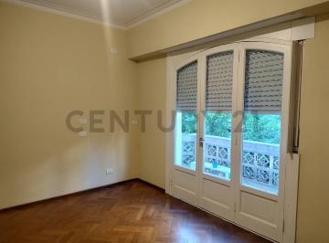Departamento · 65m² · 3 Ambientes · Venta de Departamento 3 Ambientes, Al Frente con Balcón