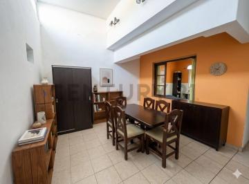 PH · 70m² · 3 Ambientes · Venta PH Brazo Oriental 2 Dorm. Parrillero de Uso Exclusivo
